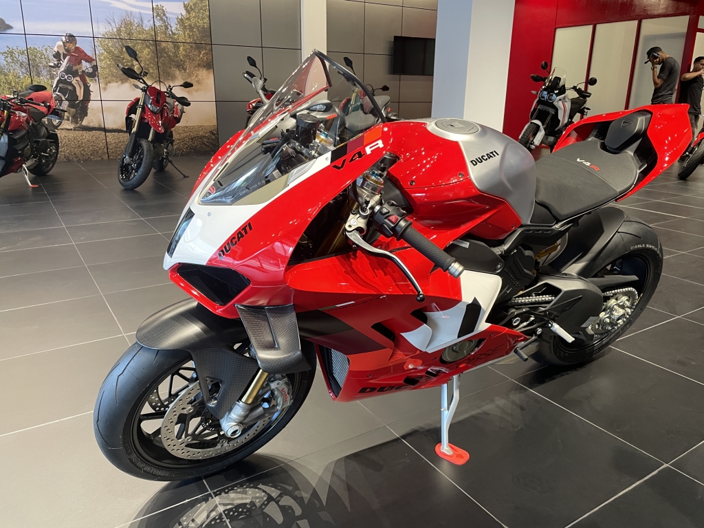La Panigale V4R de Ducati es la Top 4 motos más rápidas de todas