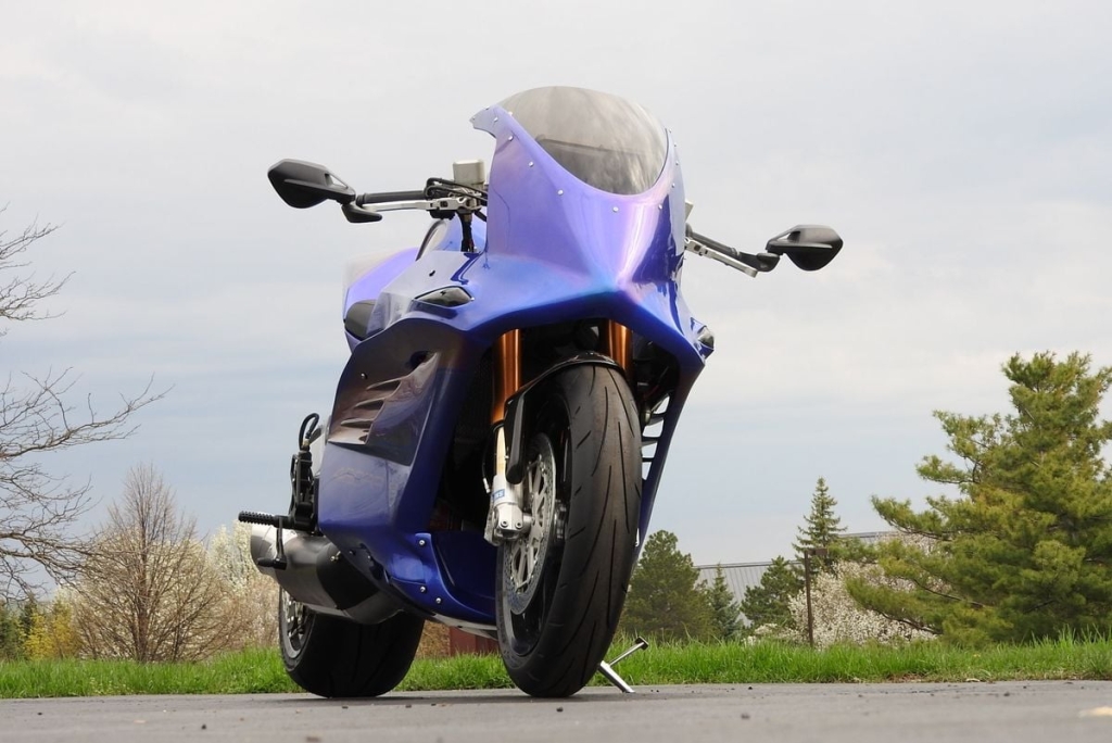 La MTT 420 RR lidera el Top 5 de motos más rápidas del mundo