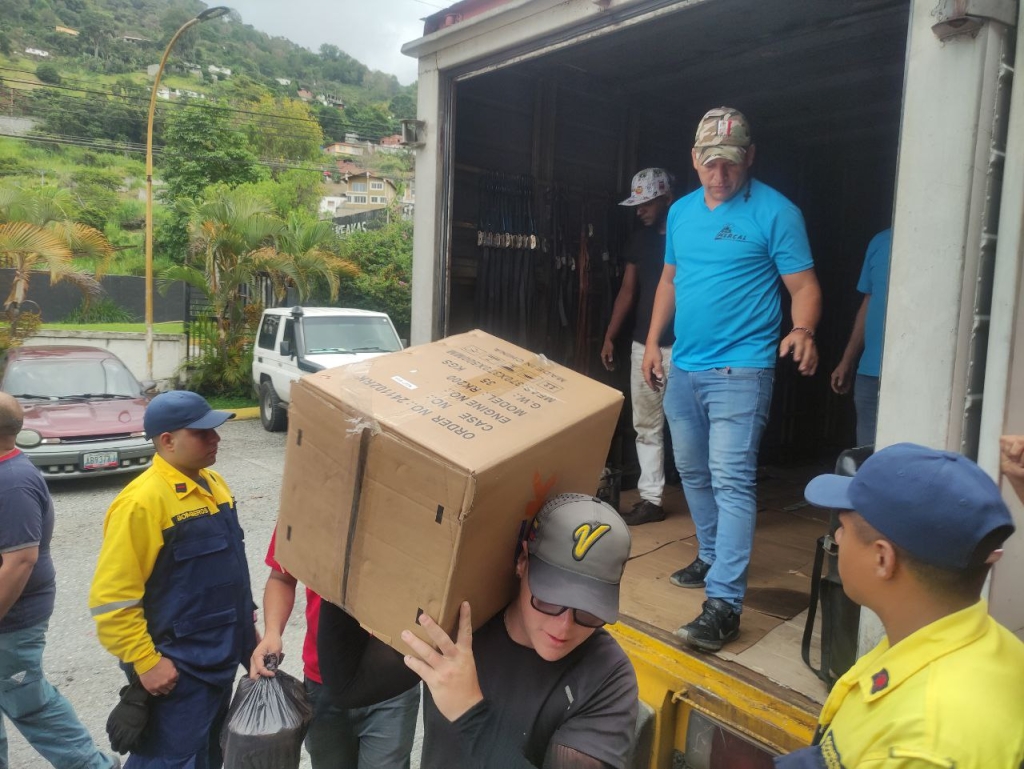 Empire Keeway donó insumos a los afectados en Mérida, gracias a su programa Buen Vecino