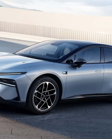 El XPeng P7+ es el primer carro eléctrico con IA de Venezuela