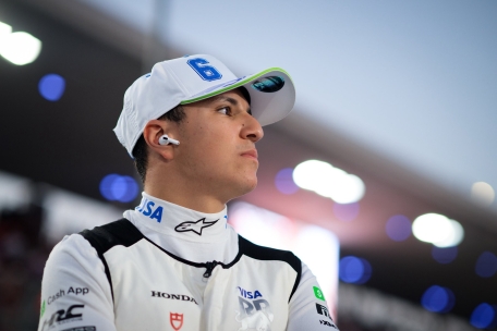 Isack Hadjar pilotará junto a Verstappen en Red Bull para 2026