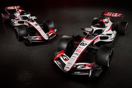 HAAS F1 Team Racing presentó la livery que utilizará para 2026