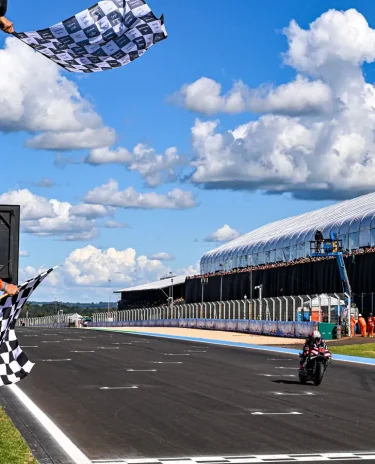 MotoGP: Marco Bezzecchi se lleva la victoria en el GP de Brasil