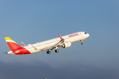 Iberia reanuda sus vuelos de Caracas a Madrid: ¿cuánto cuesta el pasaje?